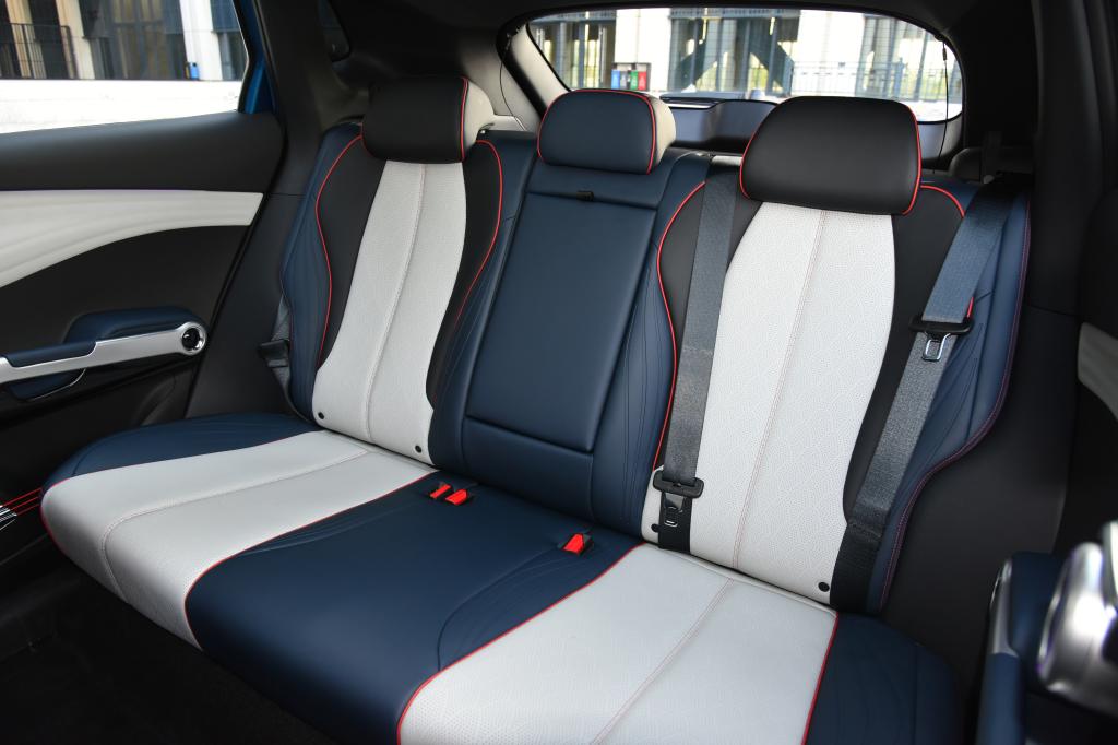 BYD Yuan plus ev