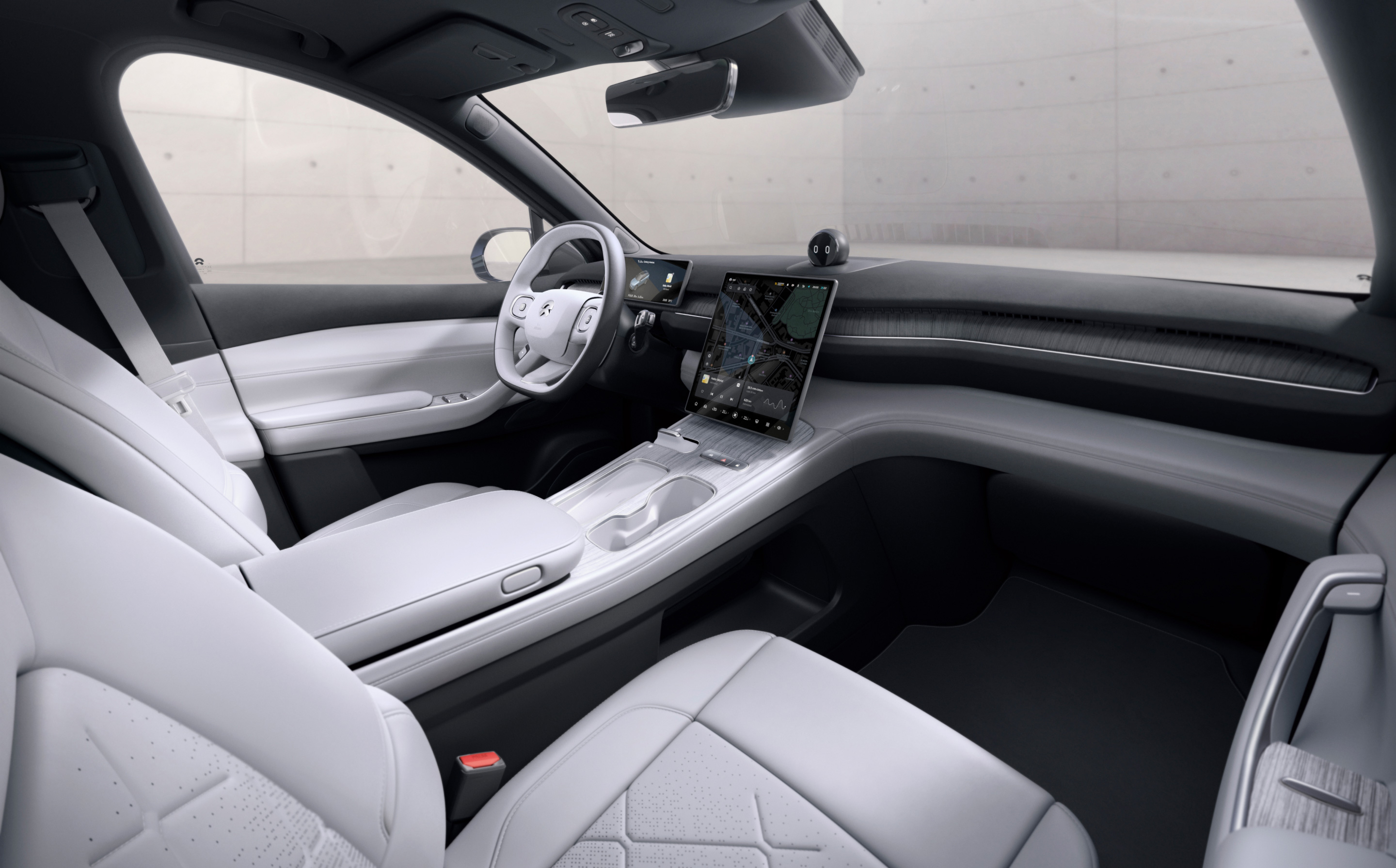 NIO EC7